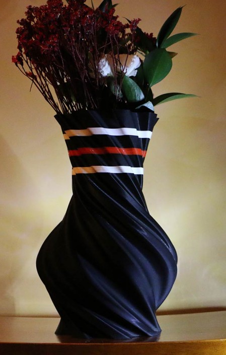 Black 3 color 3d printed vase